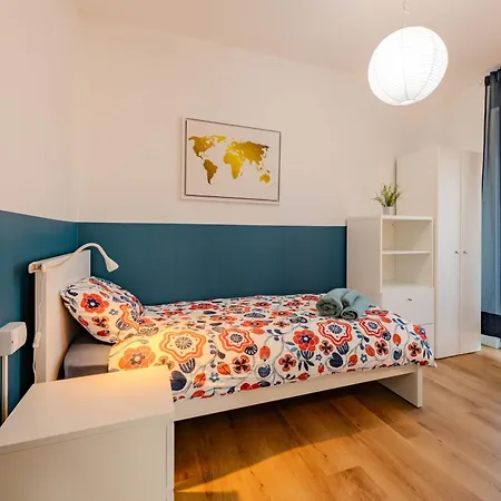 아파트 3 Rooms, 15 Minuti Da Malpensa, Parking, Self Check In